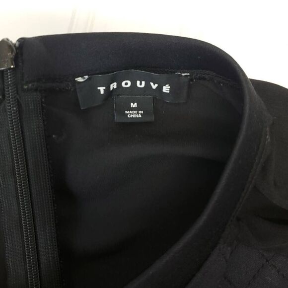 TROUVE Quilted Front Panel Black Long Sleeve Sweater - Picture 10 of 12